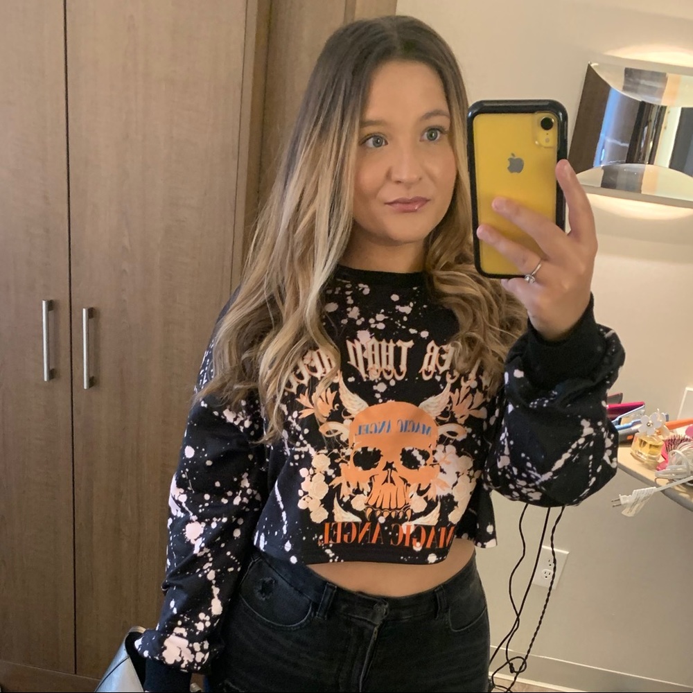 Cropped sweatshirt